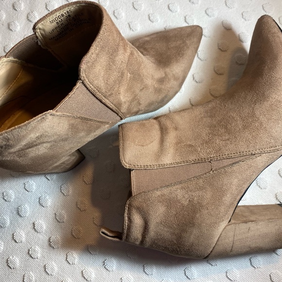 BCBG Maxazria Camel Suede Chunk Heel Booties - Picture 10 of 16